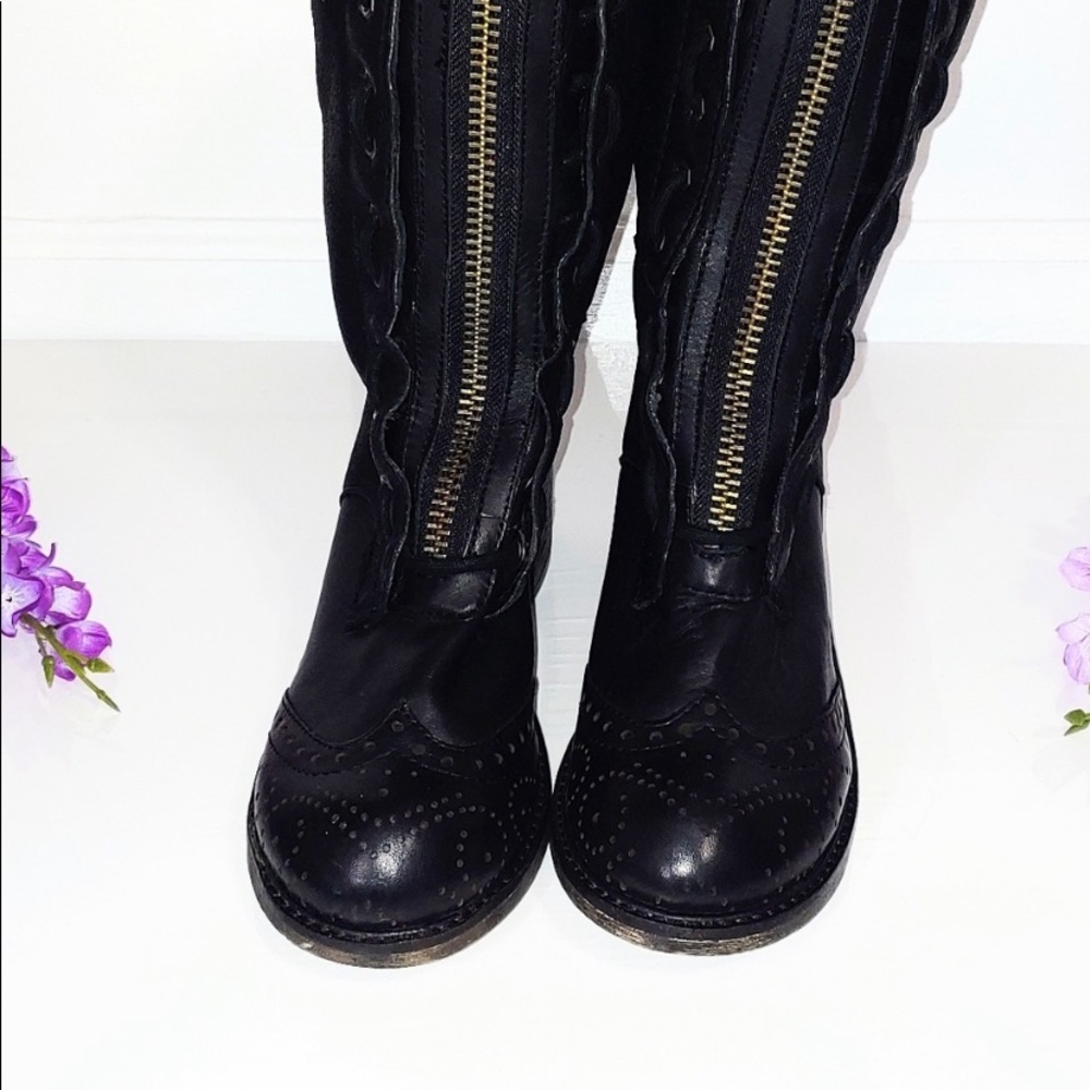 Kelsie Dagger Mashita convertible boots - Picture 5 of 8